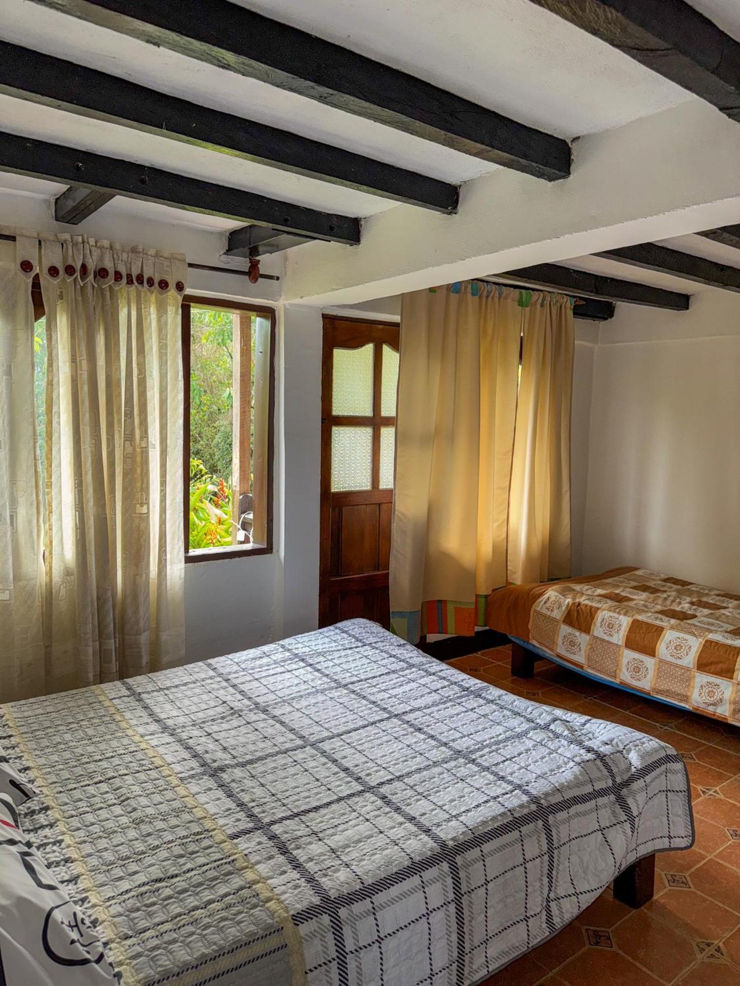 Hostal Pachamama San Agustin  Luaran gambar