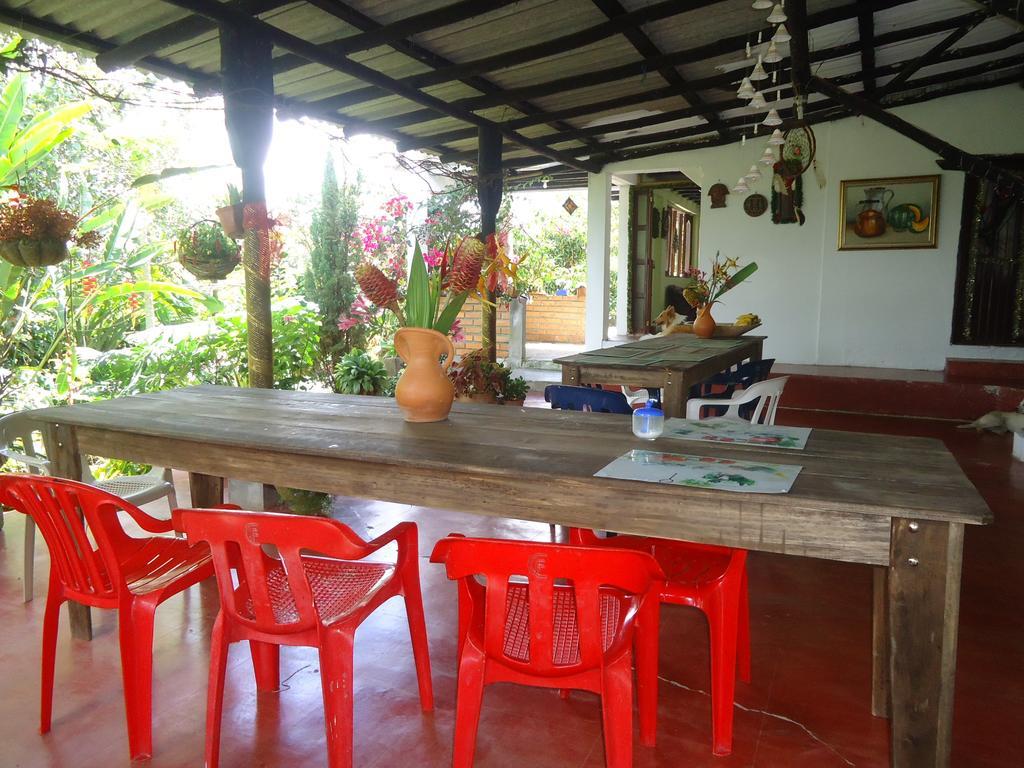 Hostal Pachamama San Agustin  Luaran gambar