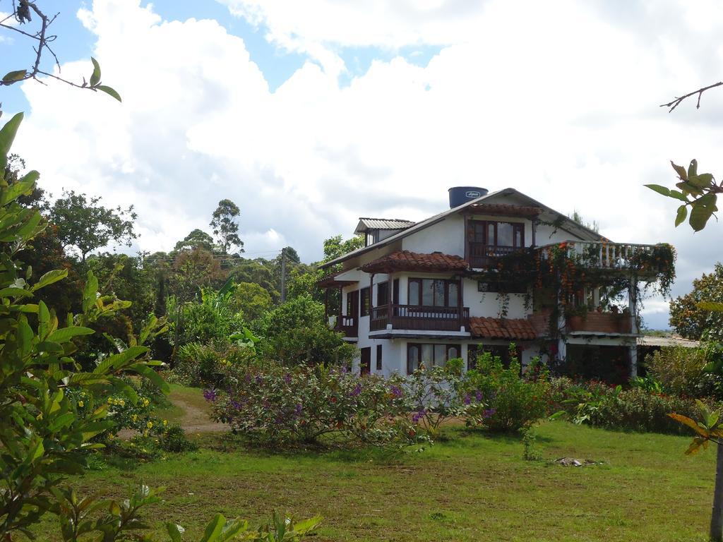 Hostal Pachamama San Agustin  Luaran gambar